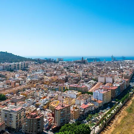 Picasso 2 Skyline Apartment